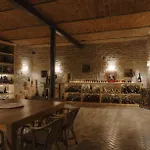 Lantgård Borgo Isolabella - Wine & Vermouth Relais Loazzolo