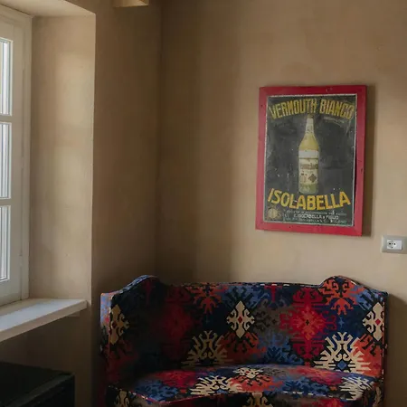 Borgo Isolabella - Wine & Vermouth בית חווה Loazzolo