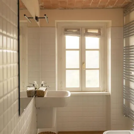 Borgo Isolabella - Wine & Vermouth Loazzolo