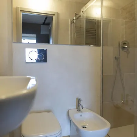 בית חווה Borgo Isolabella - Wine & Vermouth Loazzolo