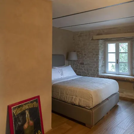 Borgo Isolabella - Wine & Vermouth *