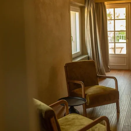 Borgo Isolabella - Wine & Vermouth Relais Farm stay Loazzolo