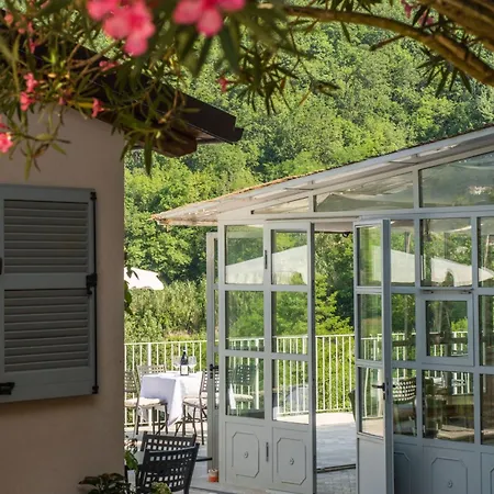 בית חווה Borgo Isolabella - Wine & Vermouth *