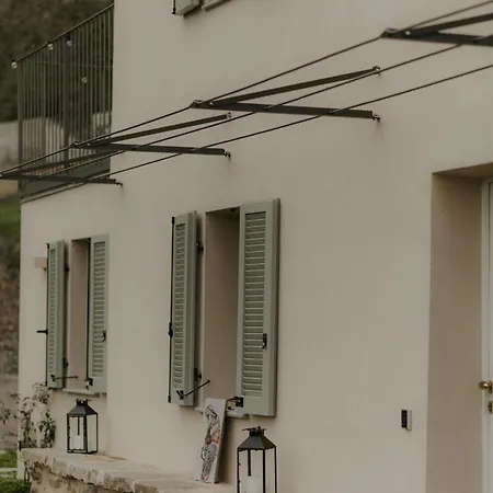 Borgo Isolabella - Wine & Vermouth Relais * Loazzolo